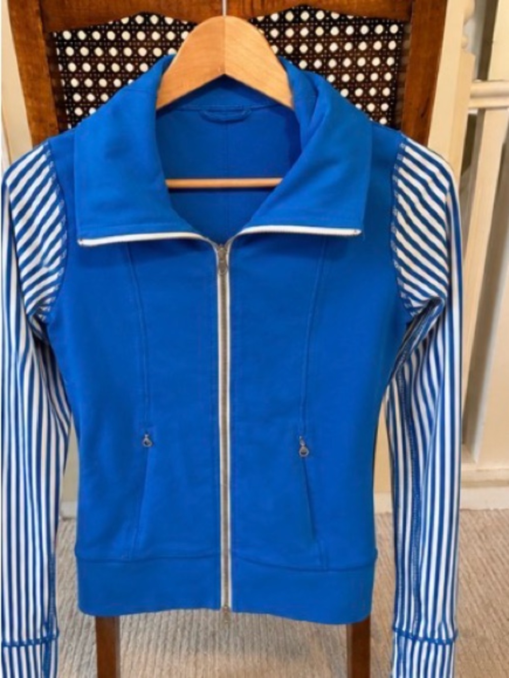 Lululemon Blue Full Zip Jacket | Striped Sleeves | Thumbholes | Aprx. size 6